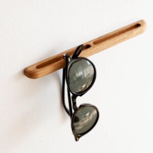Wooden glasses holder
